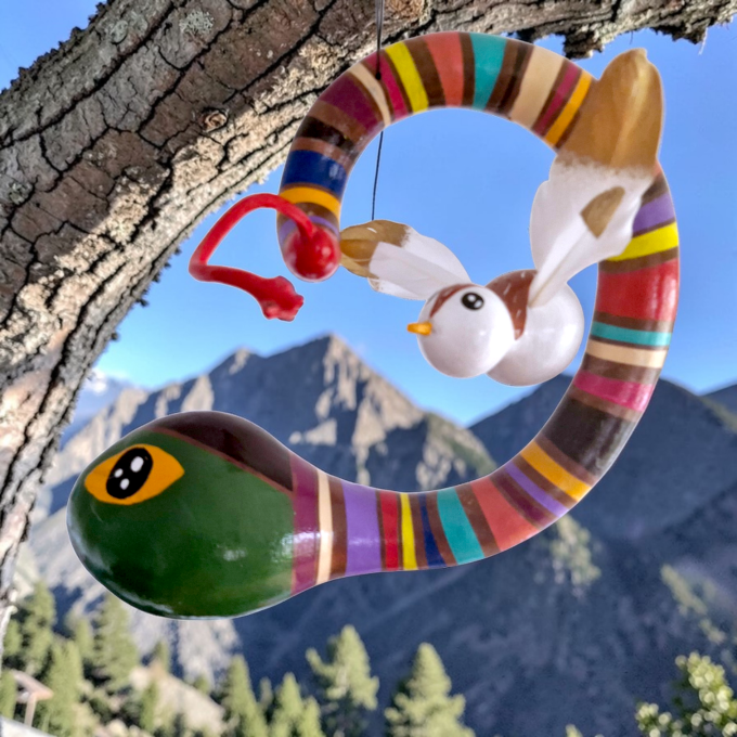 Mobile "Le Serpent Majuscule"